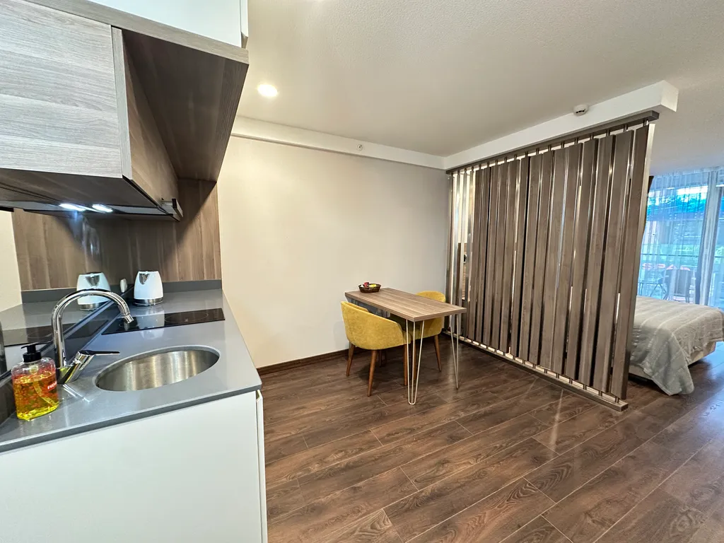 Просторный апартамент в двух шагах от моря