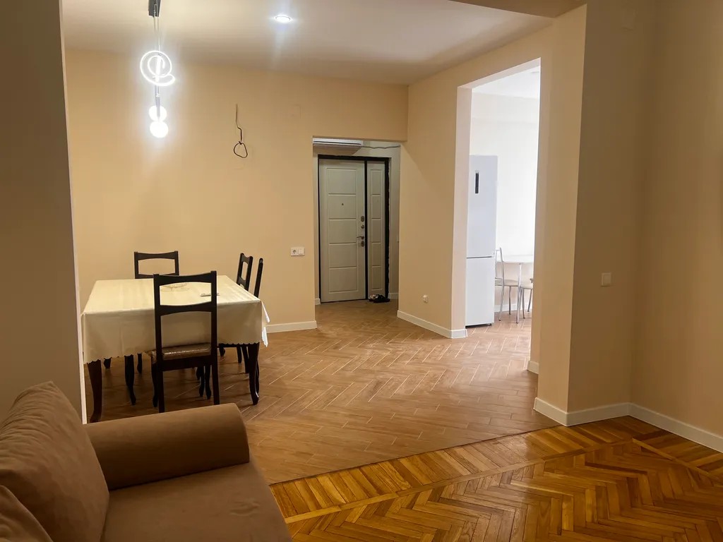 Дом - для вас, с любовью