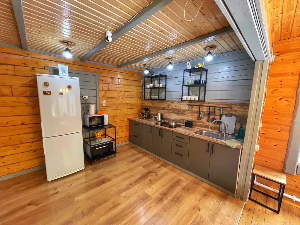 Комфорт 4-х местный с санузлом и видом на горы