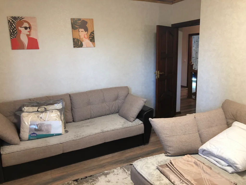 4-комнатный Дом