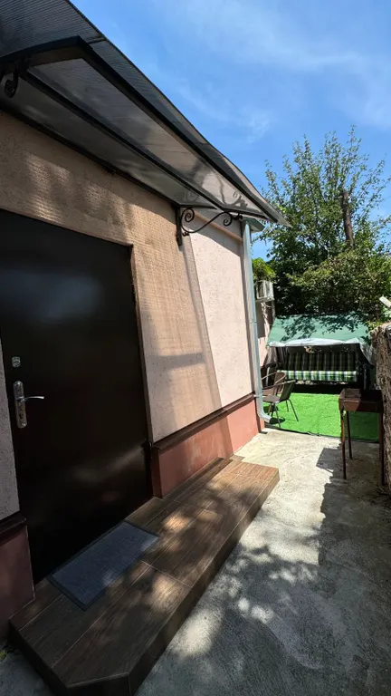 Дом в курортной зоне с парковкой и мангалом