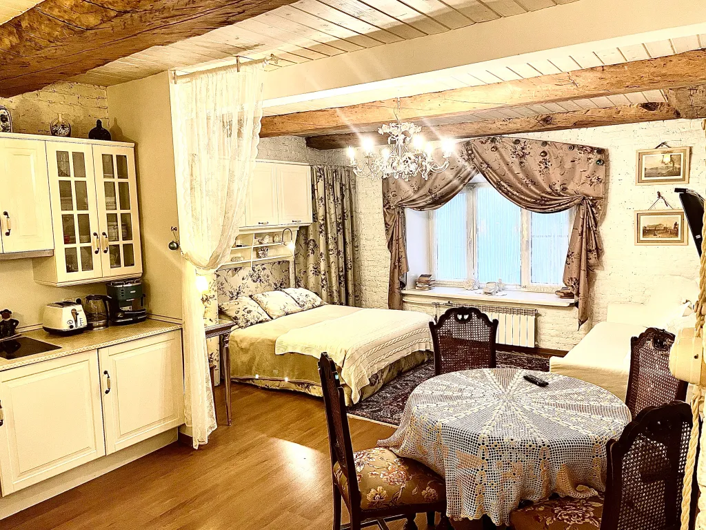 У Зимнего дворца