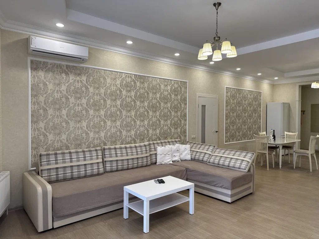 Первая береговая с видом на море и террасой – Толстый мыс