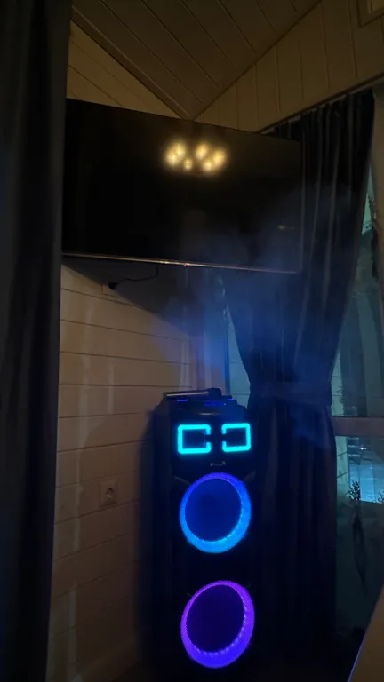 Уютный дом с чаном и бассейном