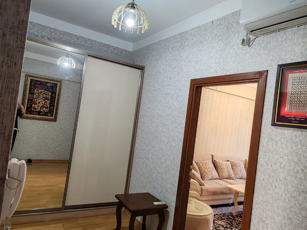 Уютная квартира возле центра Гейдара Алиева