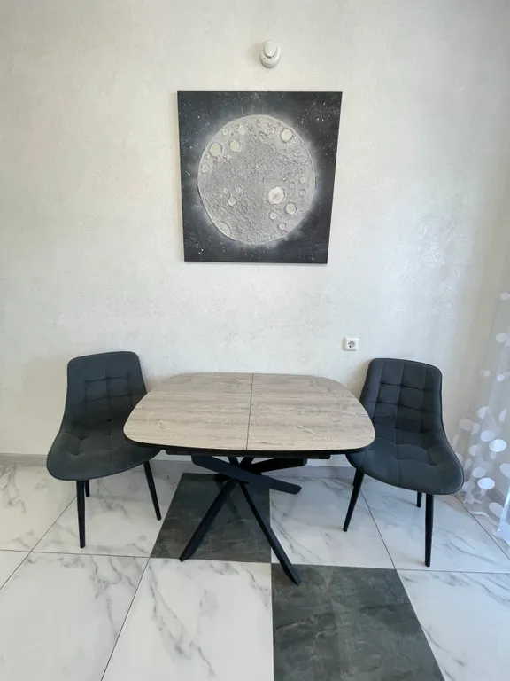 Квартира Отличная квартира в самом центре микрорайона Взлетка — Красноярск