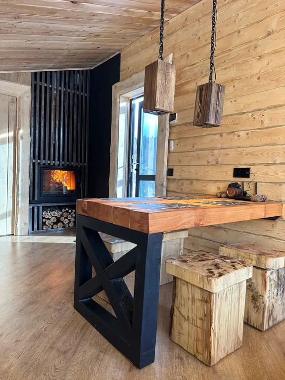 Коттедж 1-комнатный Дом — Таштагол