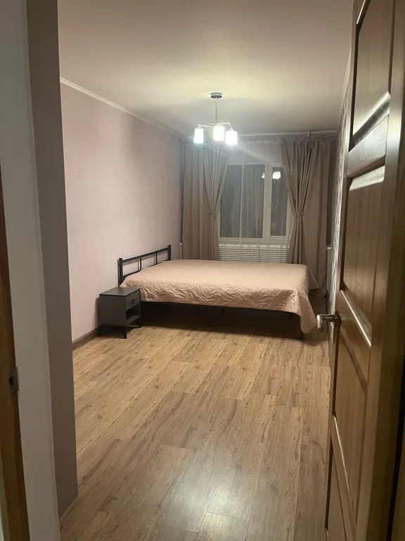 Комфортабельная и просторная квартира в центре города, после ремонта.