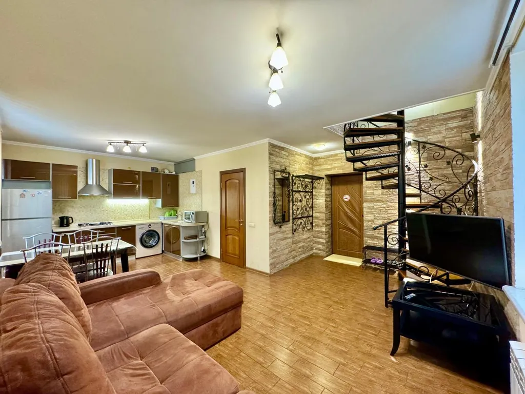 Квартира Квартира Двухуровневая евродвушка для четырёх человек в самом центре — Севастополь