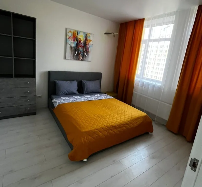 Квартира Апартаменты Фрезия Studio ApartaMIA — Тюмень