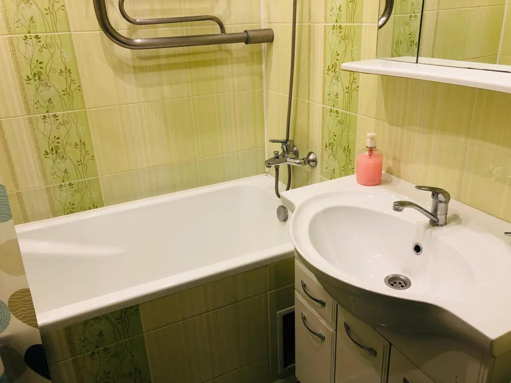 Отличная квартира рядом с центром -для командировочных и гостей города