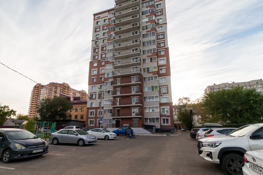 Чистая уютная студия в центре. Заселение до 23-00 ч