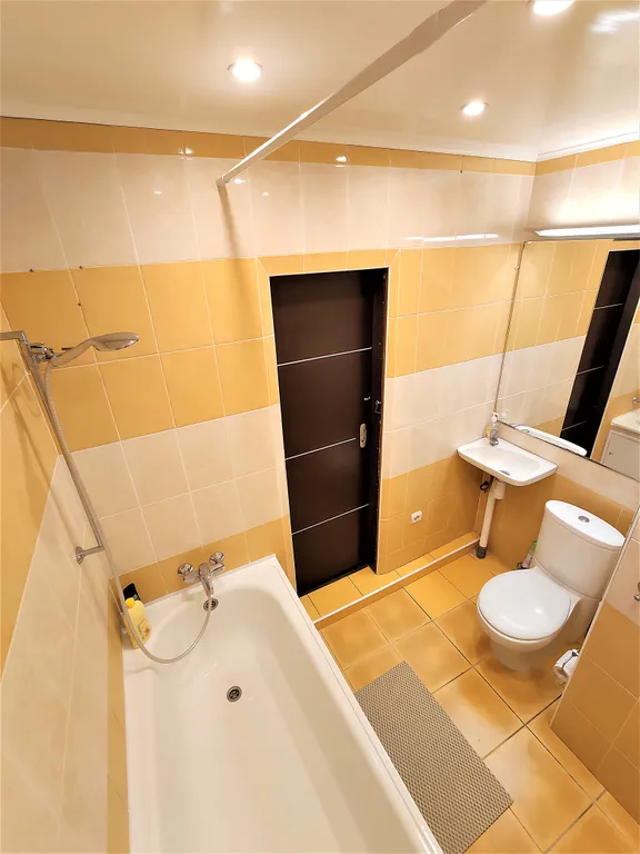 Просторная чистая евродвушка рядом в микрорайоне Кутузово