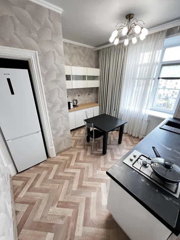 Квартира Квартира Музыкальный театр, площадь Ленина — Омск