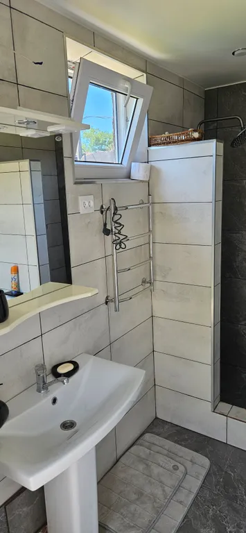 Гостевой Дом Азалия Комната в стиле Бунгало в 50 м от моря