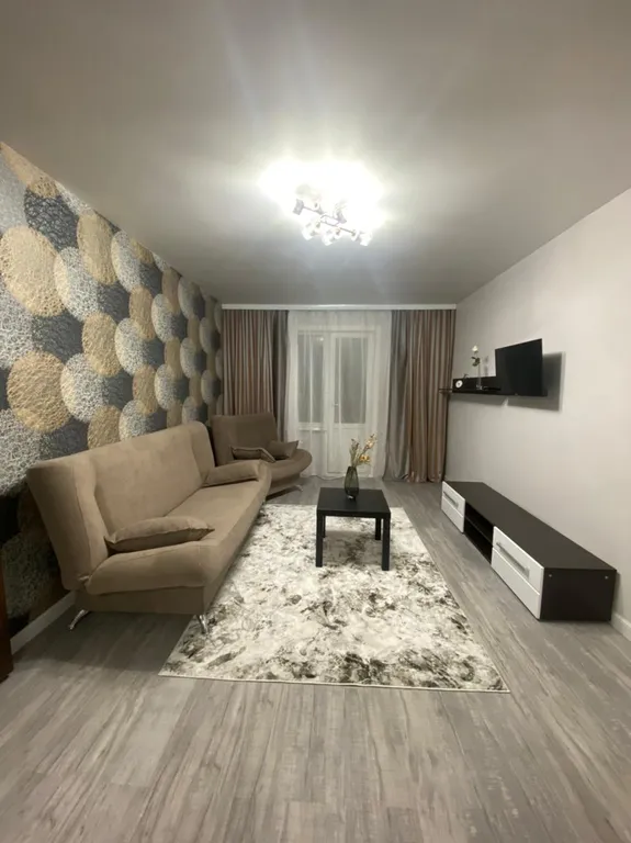 Уютная квартира со свежим ремонтом — аренда посуточно в Иркутск