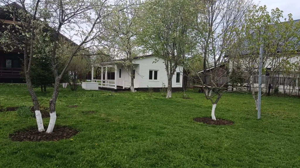 Большой светлый гостевой дом 230кв/м 50 соток участок