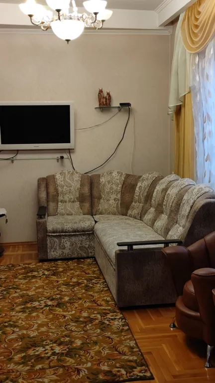 Элитный отдельный дом, большая кухня, 4 изолированные спальни