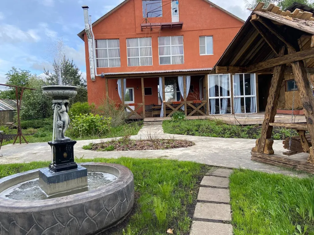 Luxury House комфортный и уютный коттедж