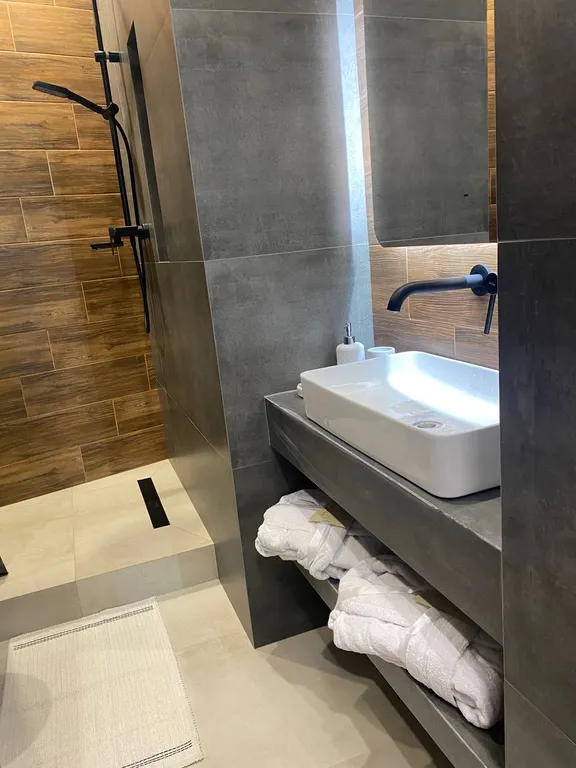 Апартаменты с видом на Кавказские горы