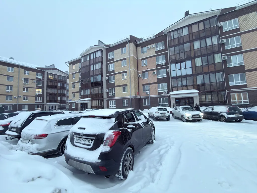 Евротрешка на берегу Волги в 10 минутах от Кремля