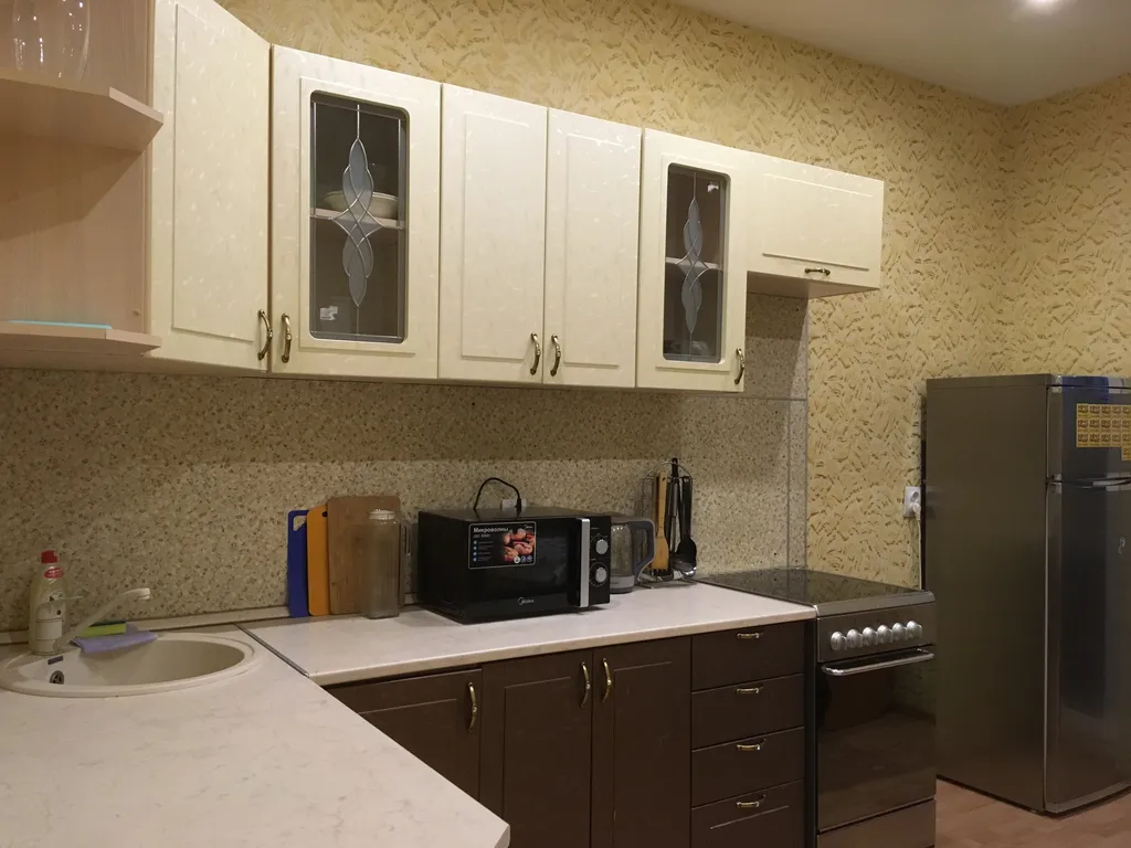 Большие и светлые апартаменты с лоджией в центре Древлянки