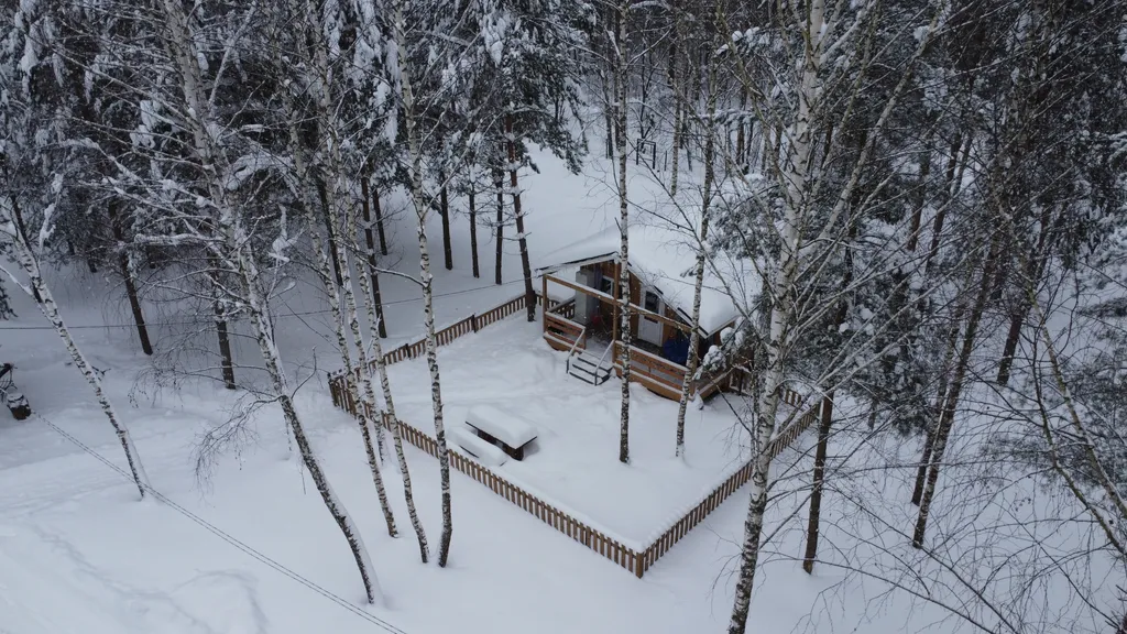 Отдых в лесу с баней и горячим чаном