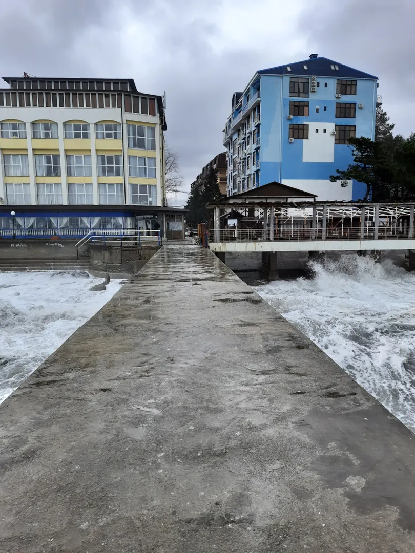 Вид дома со стороны моря.