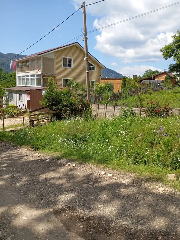 Жильё посуточно с видом на горы