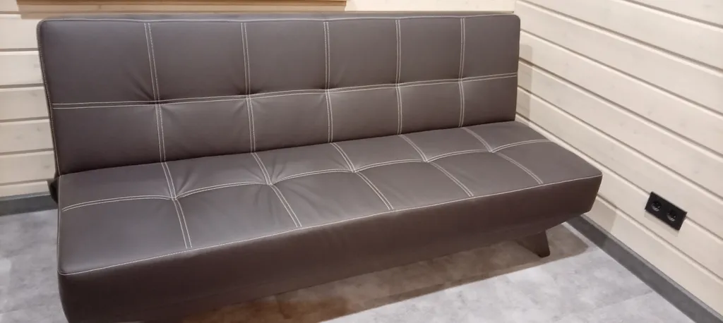 Дом с баней и бассейном на большую компанию