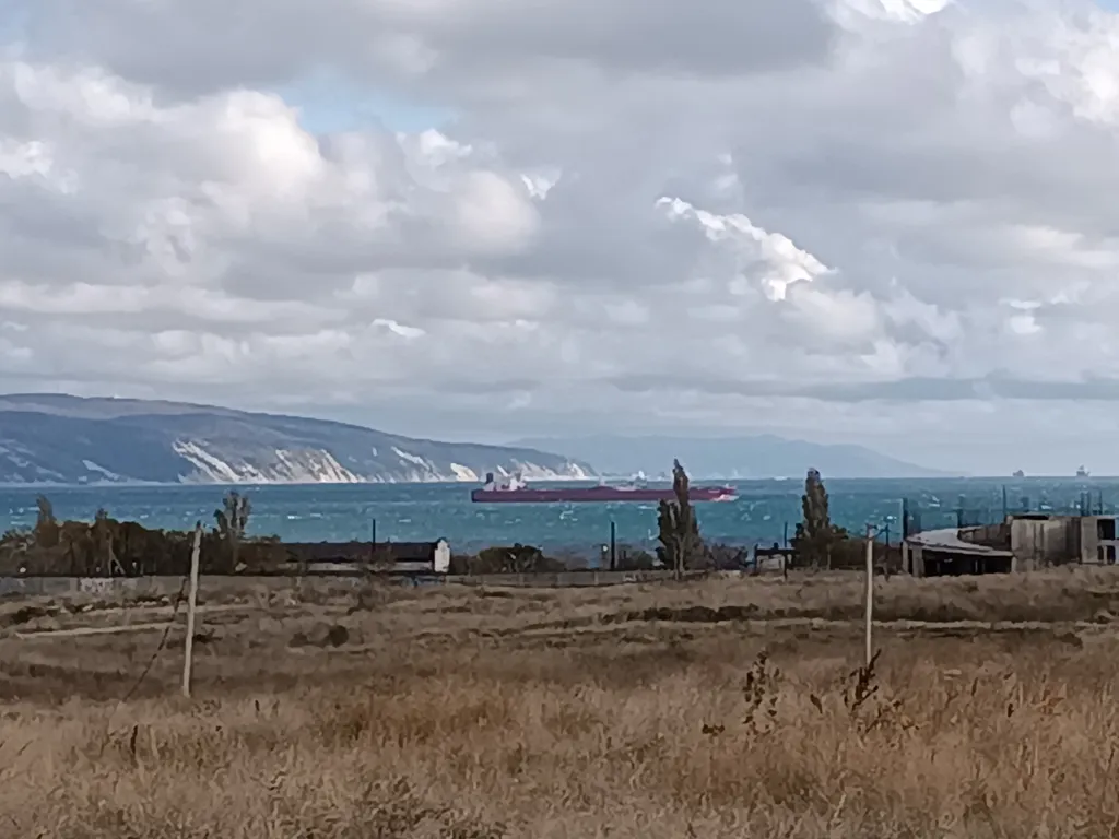 Уютная новая студия с видом на море