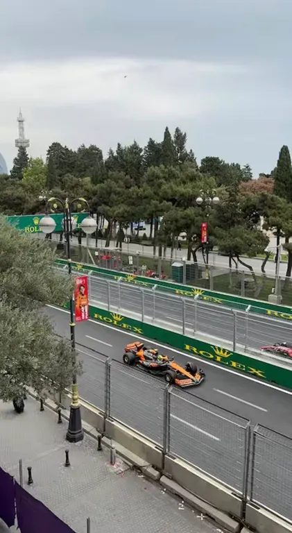 Апартаменты с видом на бульвар