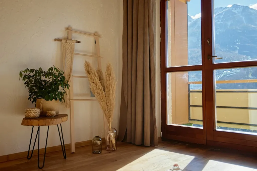 Шале художника с невероятно красивым видом