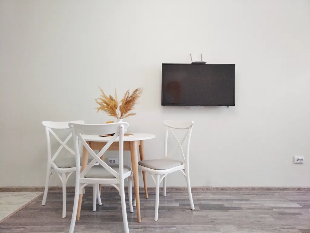 Студия КОЛОС в центре с видом на Коктобе