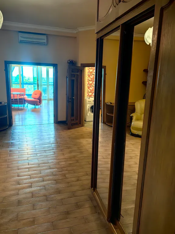 Квартира luxe 2к с видом на море и дендрарий парк