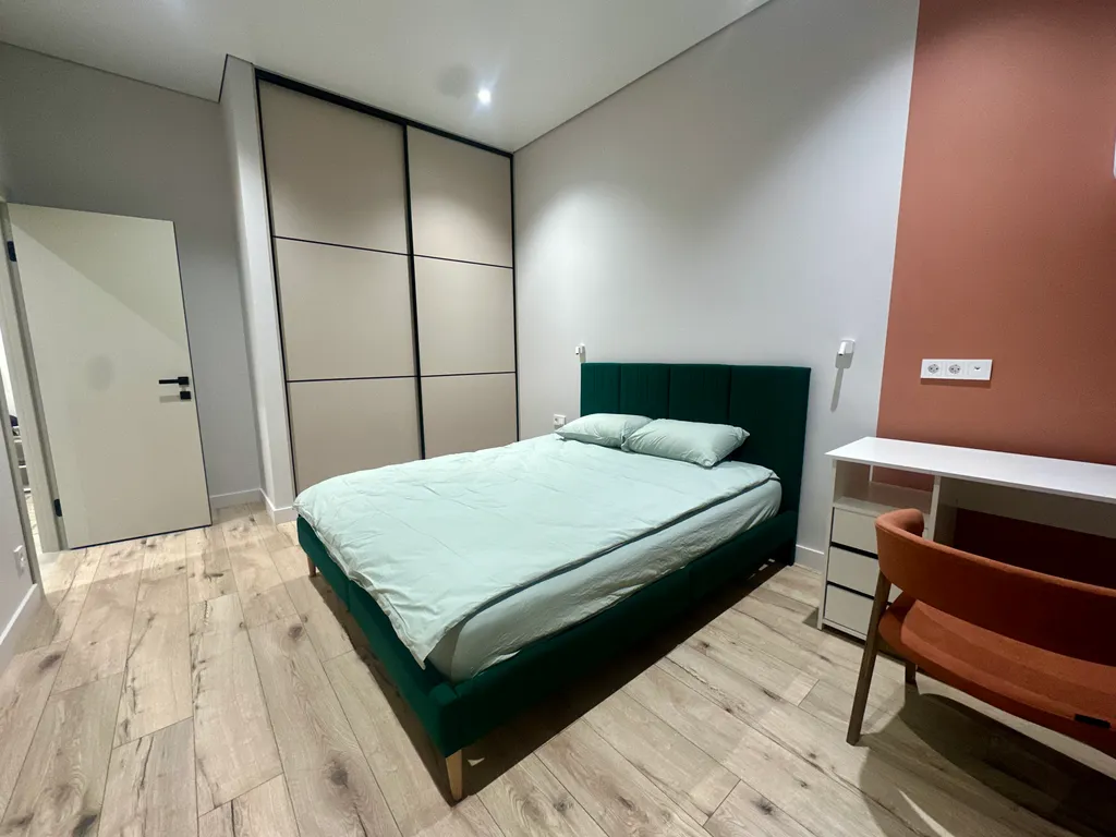 Умная квартира с дизайнерским ремонтом и тёплой парковой — аренда посуточно в Иннополис