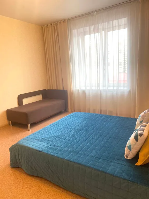 Отличная квартира в центре — аренда посуточно в Барнаул