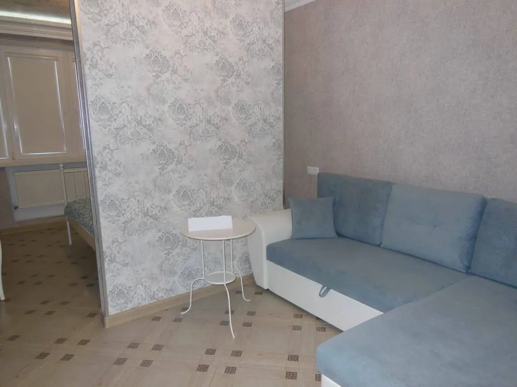 Уютная квартира — аренда посуточно в Дивноморское