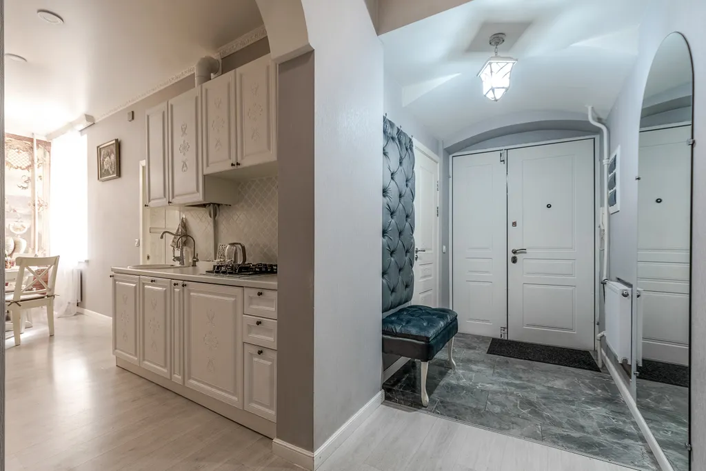 Просторная квартира рядом с Невским проспектом с парковкой