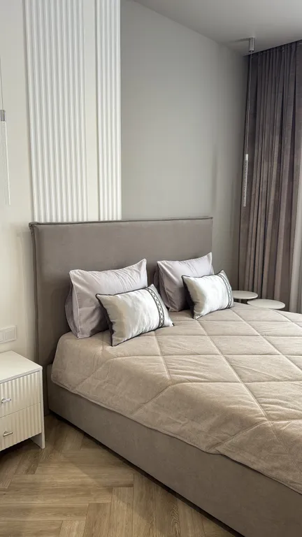 4 комнатный Дом с бассейном