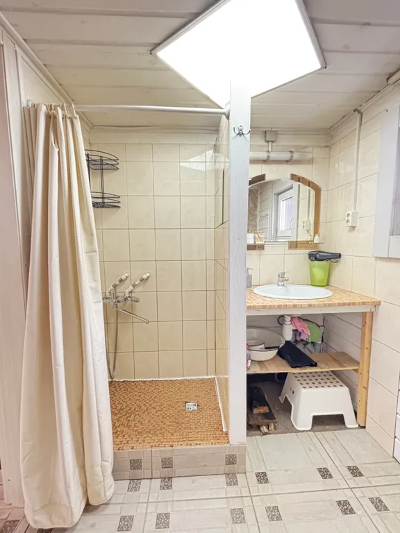 Комфортный  дом с баней в тихом месте с закрытой территорией