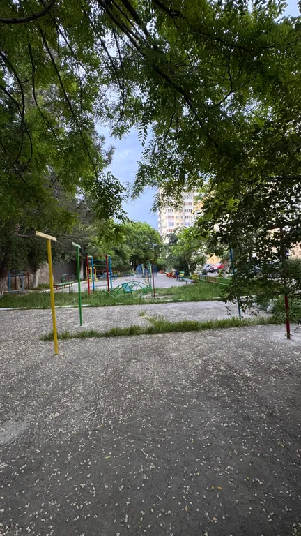 Уютная 1-комнатная квартира в тихом спальном районе