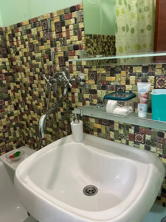 Квартира-студия в спокойном, чистом тихом районе, в стиле Прованс