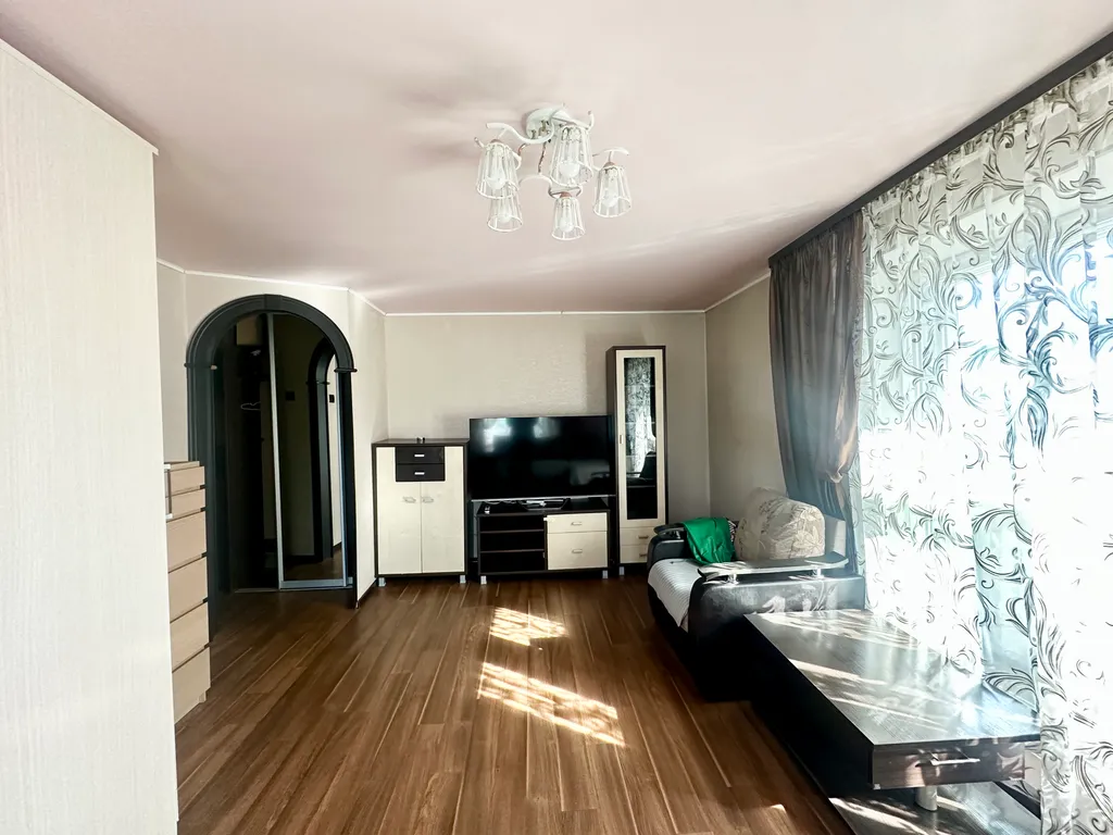 Двушка рядом в центре