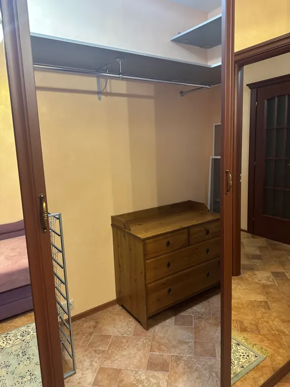 Большая однушка в центре города с отдельной спальней