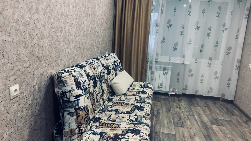 Квартира с отличной транспортной развязкой у дома