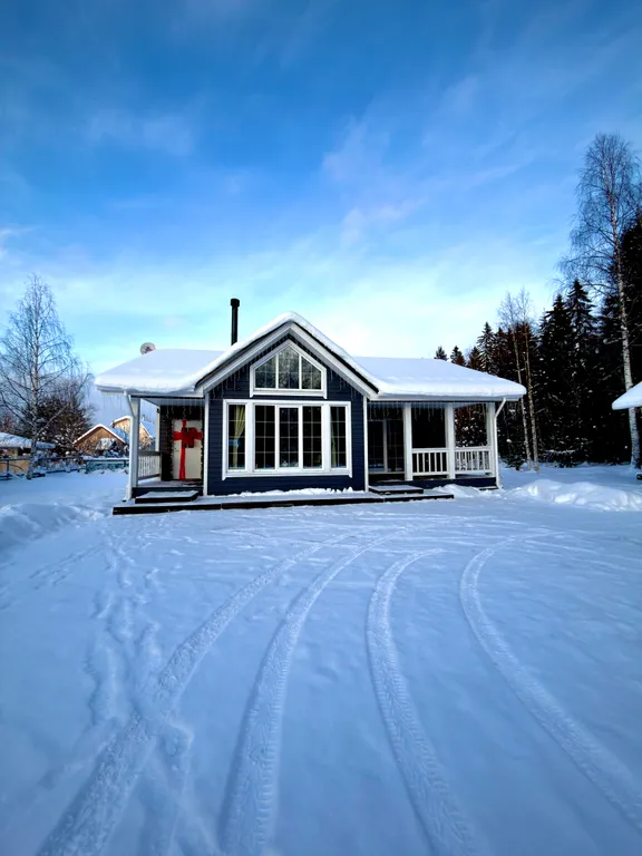 Загородный дом с сауной Hengikarelia, теплый, солнечный, как дома