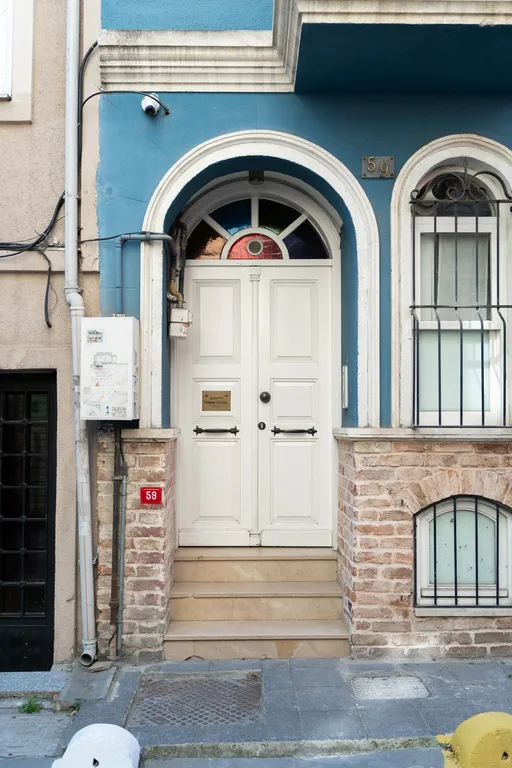 Уютная квартира в центре с садом