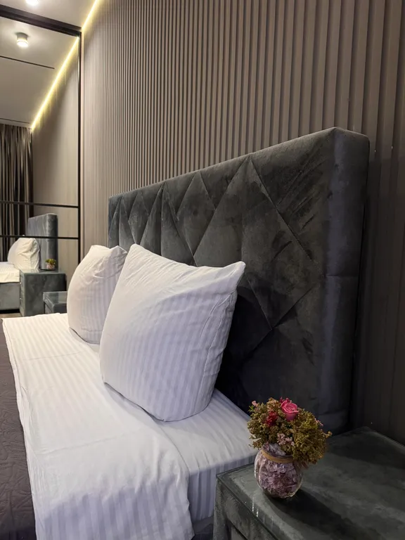 2-комнатная просторная квартира с дизайнерским ремонтом