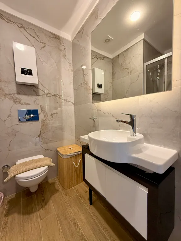 Уютная квартира с видом на горы, пляж Клеопатра